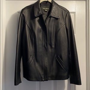 Eddie Bauer Black leather EUC Jacket sz m